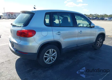 2013 Volkswagen Tiguan S from USA, damaged, VIN WVGAV3AX4DW560623
